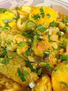 Hình của món Đậu non, tempeh chiên sốt nấm kim châm.