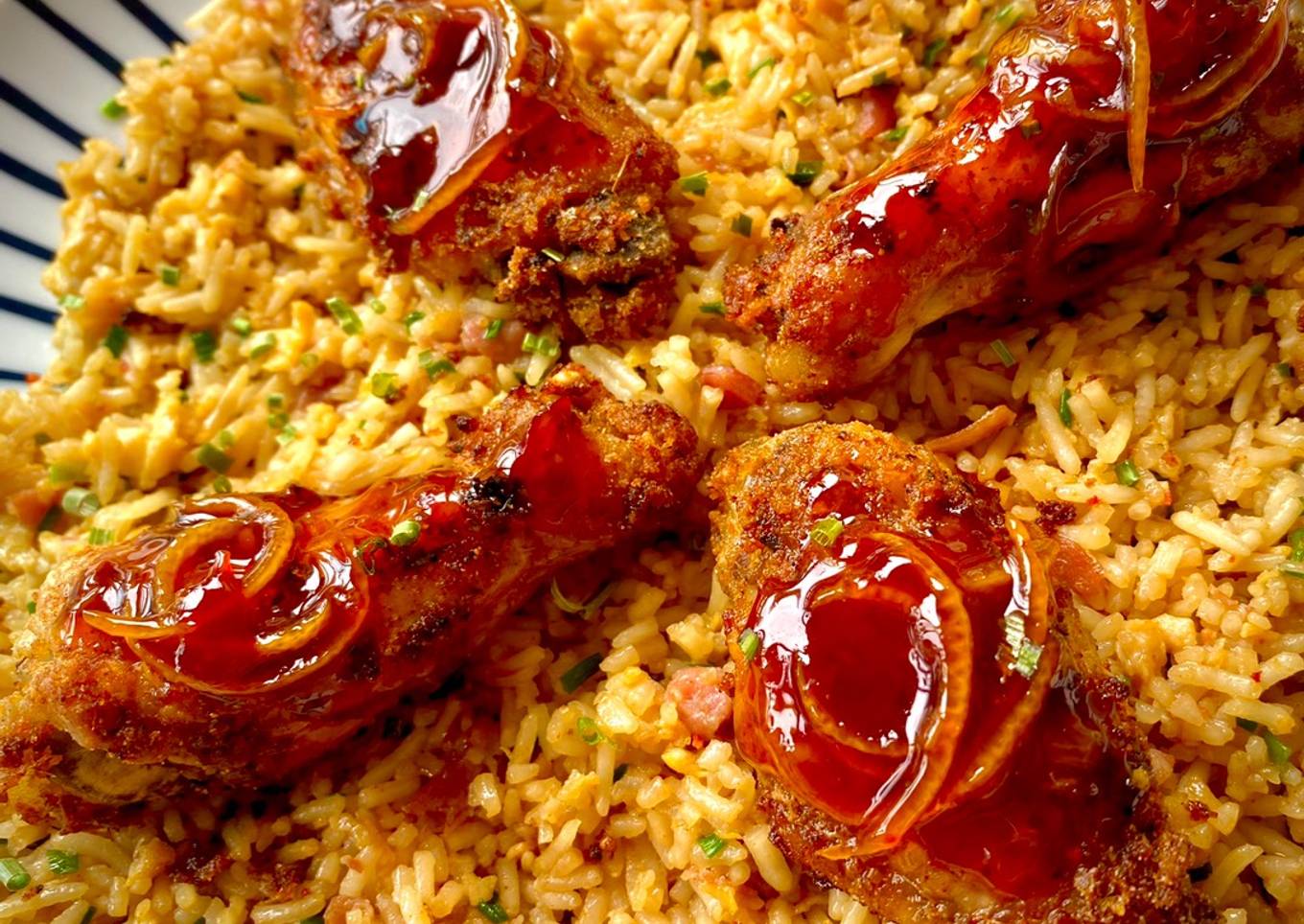 Arroz frito Chino-Madrileño de Dabiz Diver❌⭕️ con jamón ibérico y alitas agridulces