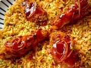 Una foto de cebollino con arroz frito