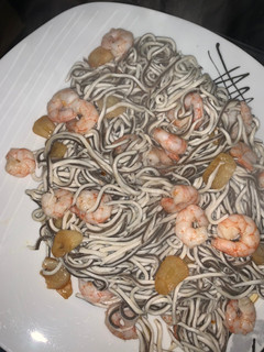Una foto de Gulas con gambas