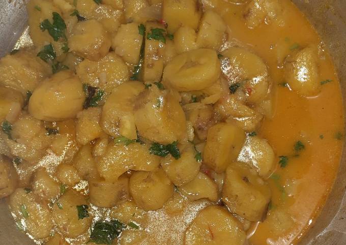 Steps to Make Eric Ripert Matoke stew