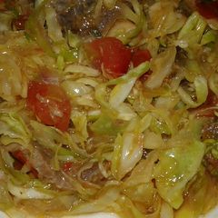 A picture of Mixed cabbage beef #vegetable contest.