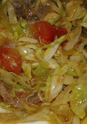 A picture of Mixed cabbage beef #vegetable contest.