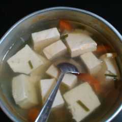Sup tahu sederhana ala tante রেসিপির প্রধান ছবি