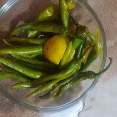 A picture of Green Mirch pickle.