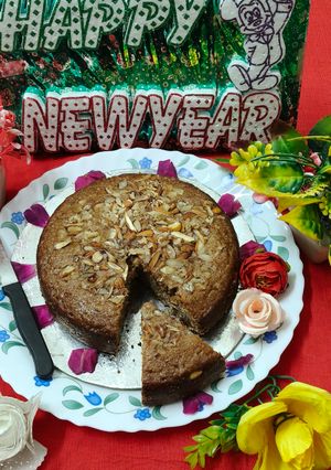 गेहूं के आटे का चॉकलेट ड्राई फ्रूट्स केक रेसिपी मुख्य फोटो