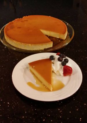 A picture of Cheesecake Flan.