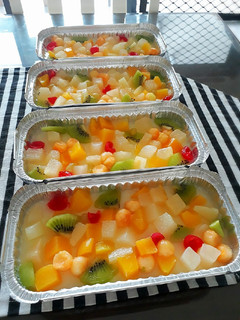 Foto resep Puding sutra vanilla dengan toping koktail dan kuah mangga
