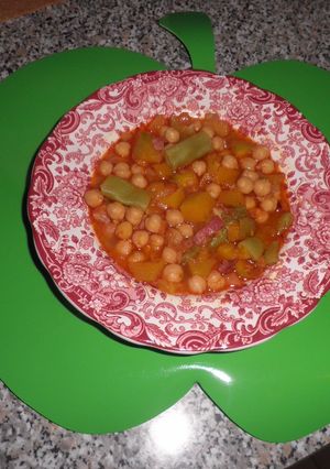 Una foto de Garbanzos Madrina