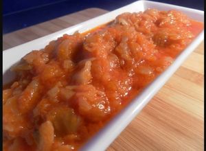 Foto principal de Repollo con salsa de pimientos rojos