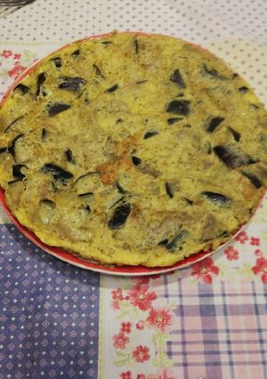 Una foto de Tortilla de berenjena