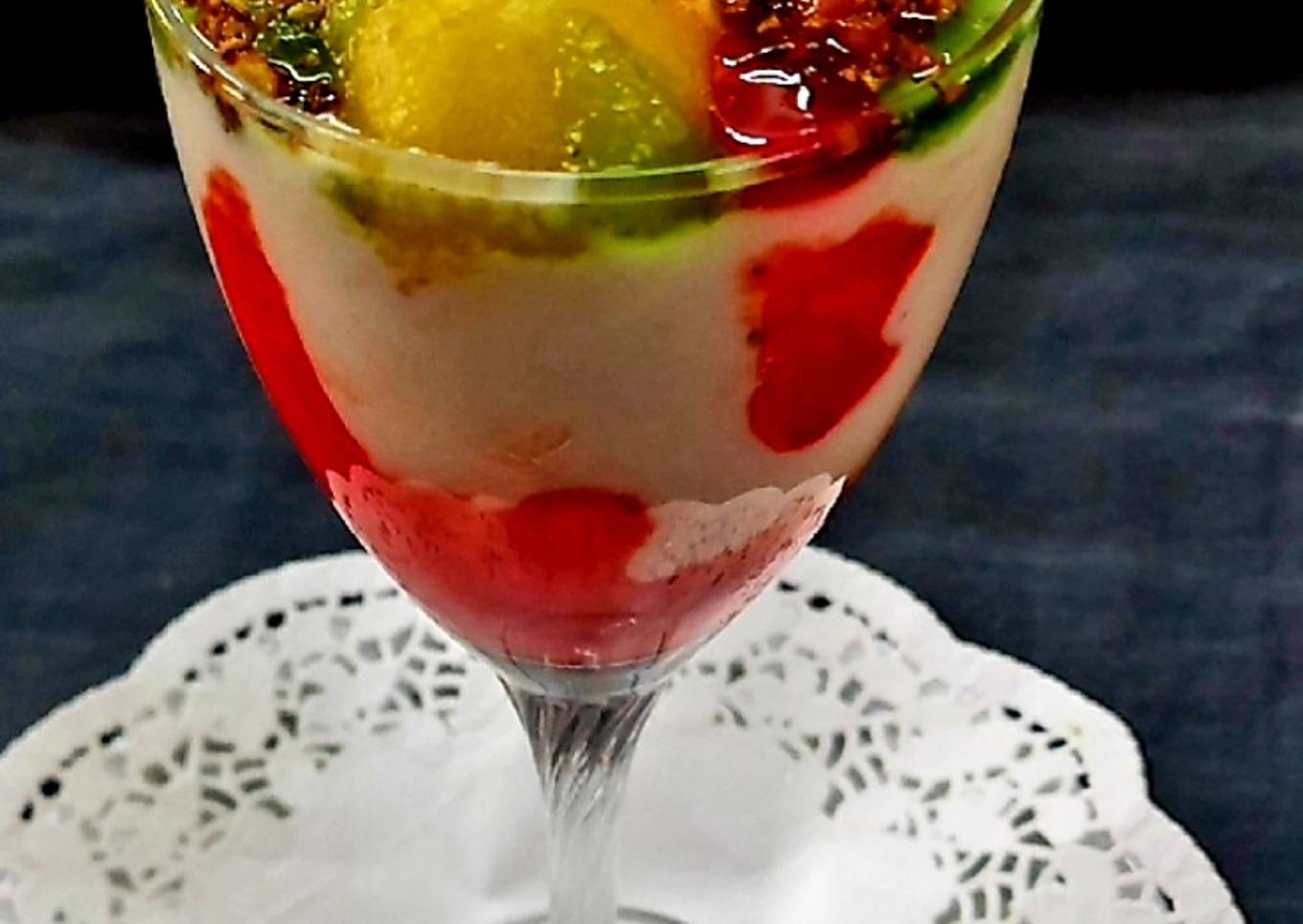 Caramalized Pistachio With Chatpati Angoori Strawberry lassi