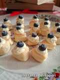 Cuoricini di Sfoglia "Sweet Heart" con Crema al Formaggio e Mirtilli ♥️
