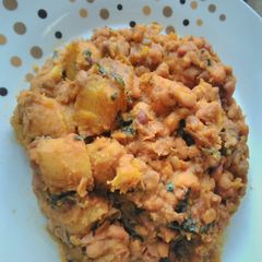A picture of Honey Beans and Plantain Porridge.