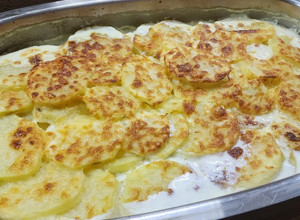 Una foto de Papas a la crema 🥔, ricas, livianas y facilísimas 💫