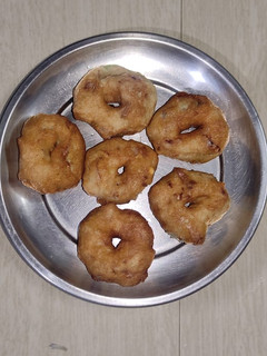 உளுந்து வடை செய்முறை முக்கிய புகைப்படம்