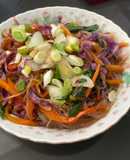 Japchae (fideos de arroz salteados)