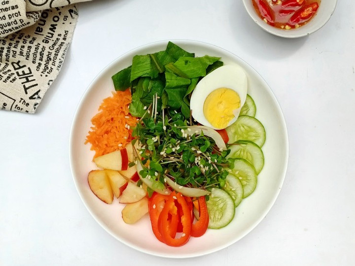 Ini dia! Cara  membuat Salad dengan Microgreen  sempurna