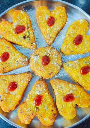 A picture of Samak rice cutlets.