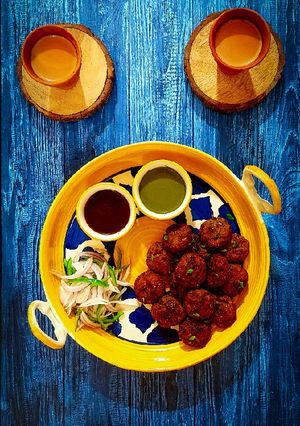 A picture of Chicken Fritters.