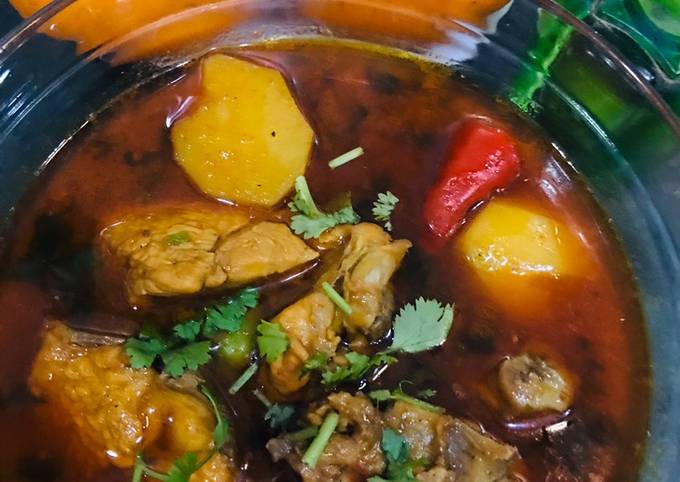 Easiest Way to Prepare Super Quick Homemade Punjabi style ke chicken 🐔 aalo