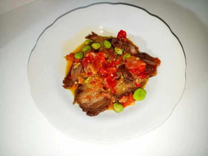 Langkah Gampang Membuat Resep Dendeng Balado Petai yang Uenak Anti Ribet, Lezat