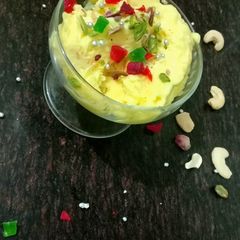 A picture of Mango icecream.