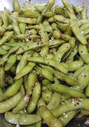 黑胡椒毛豆（莢） 的食譜成品照片