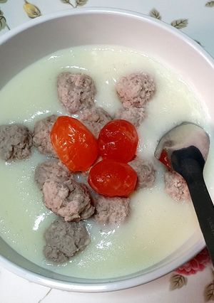 รูปของ โจ๊กไข่ขาวหมูสับไข่เค็มคีโต
