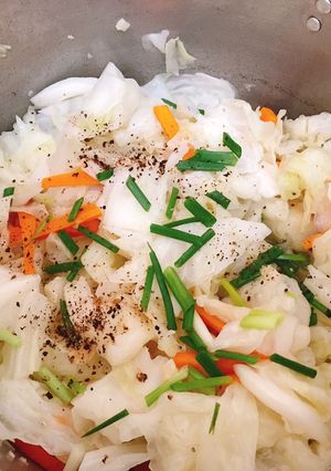 Hình của món Bắp cải xào tỏi 🍲.