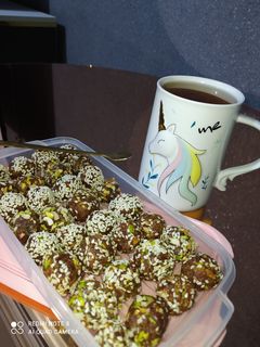 عکسی از دستور توپک خرمایی خوشمزه😻❣️