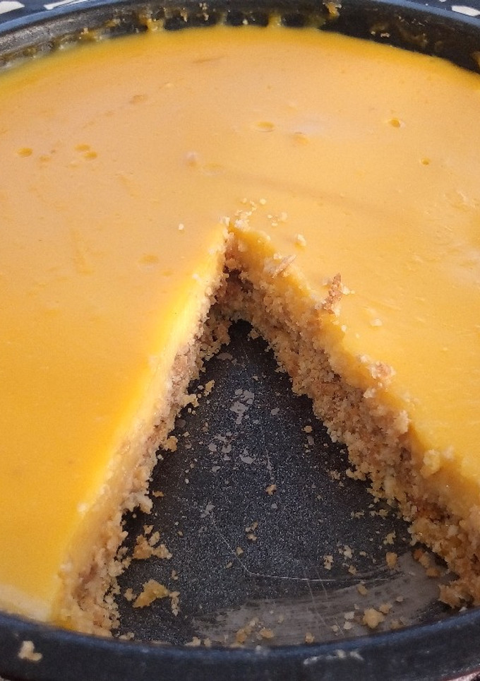 Una foto de Postre de flan con base crujiente