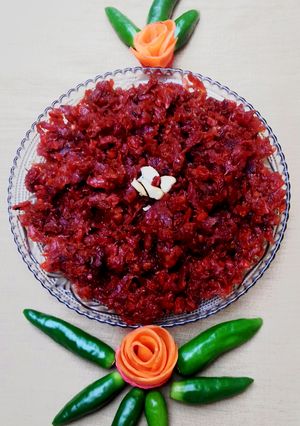বিট গাজরের হালুয়া (beat gajorer halua recipe in Bengali) রেসিপির প্রধান ছবি