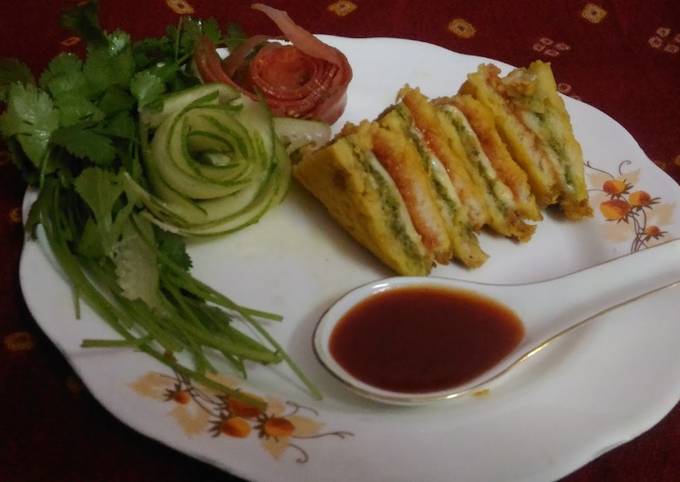 Tri colour bread fritters