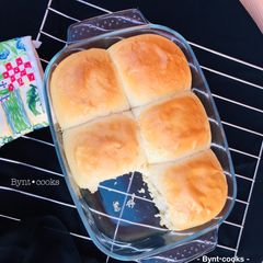 A picture of Bread🍞.