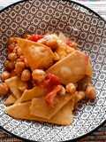 Maltagliati con ceci e pomodorini