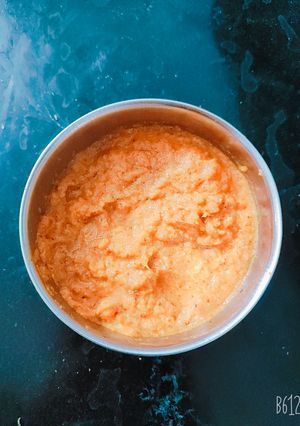 A picture of Onion chutney.