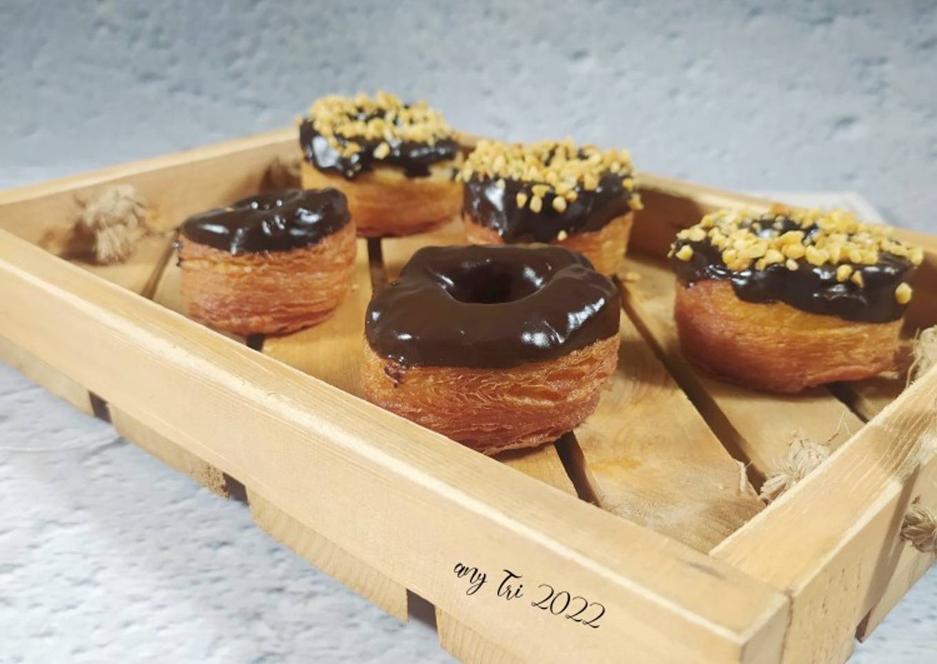 Cronut (Croissant Donut)
