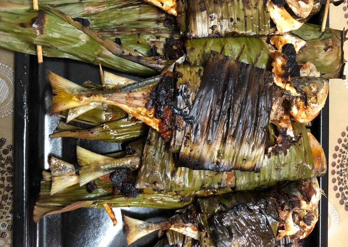 Ikan Bakar på portugisisk