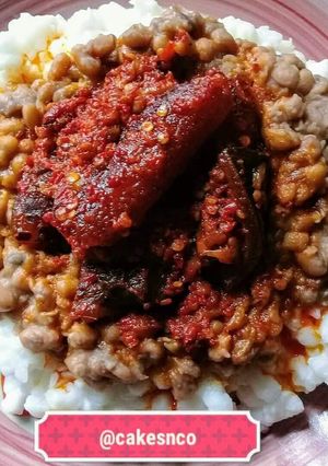 A picture of Egbo (Corn meal)and Beans #Oyostate.