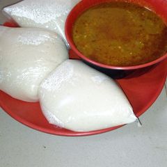 A picture of Tuwon cous cous da miyar kubewa danya.