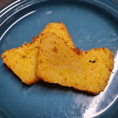 A picture of Glutten-free Madeira cake.
