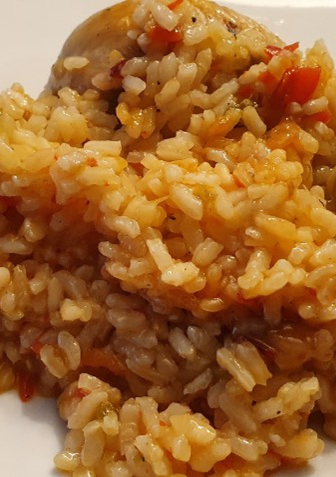 Una foto de Arroz con pollo