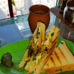 A picture of Palak corn sandwich.