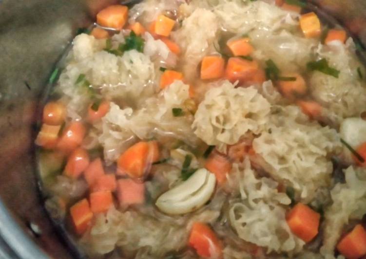 Easiest Way to Make Any-night-of-the-week Clavaria Mushrooms and Carrots Soup