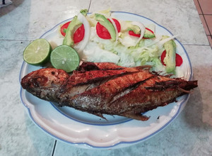 Una foto de Pescado marinado