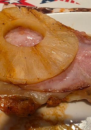 A picture of Hawaiian Chicken Burger.