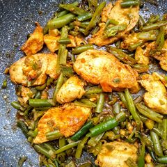 A picture of Sweet Tamarind Chicken With Green Beans & Jasmine Rice.