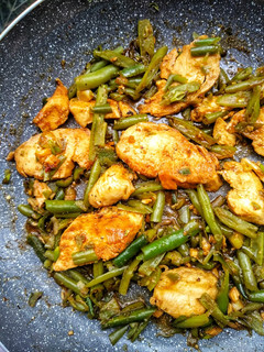 A picture of Sweet Tamarind Chicken With Green Beans & Jasmine Rice.