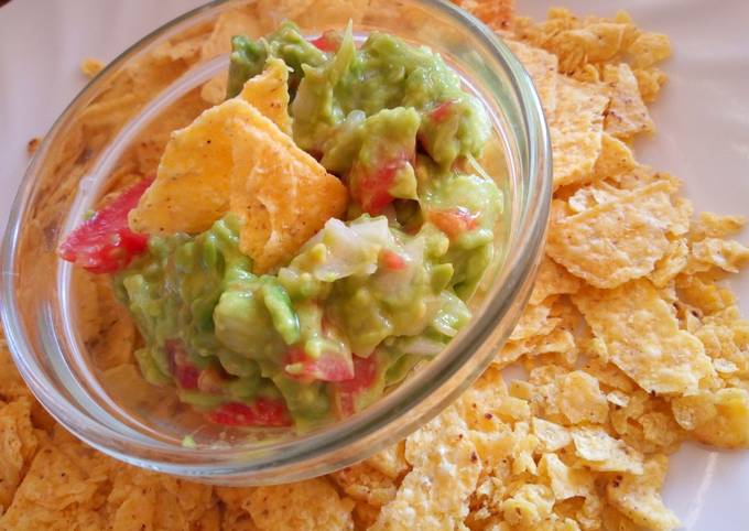 Tortilla Chips with a Guacamole Dip